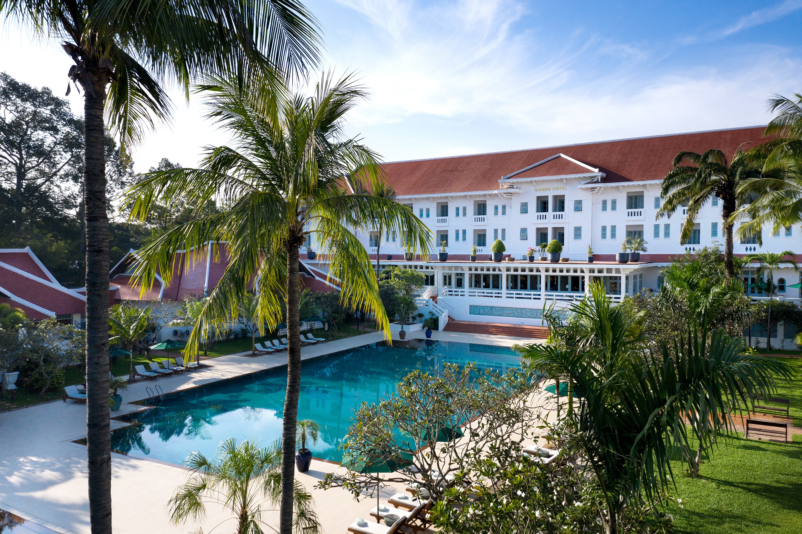 Raffles Grand Hotel d'Angkor - Tap to explore photos
