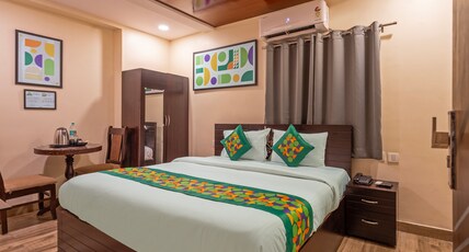 Treebo The Address Inn Mehdipatnam Room Type - Standard Room With King Bed