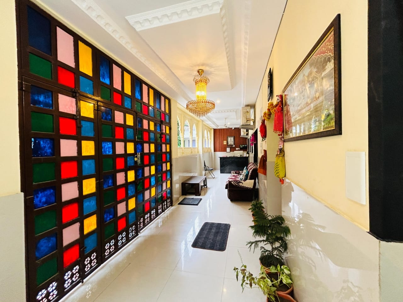 Bhanwar Villas Homestay - Tap to explore photos