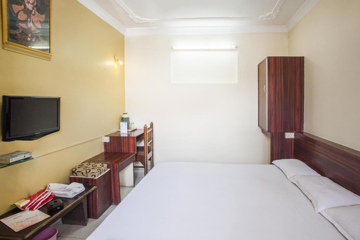 Hotel RamaKrishna - Tap to explore photos