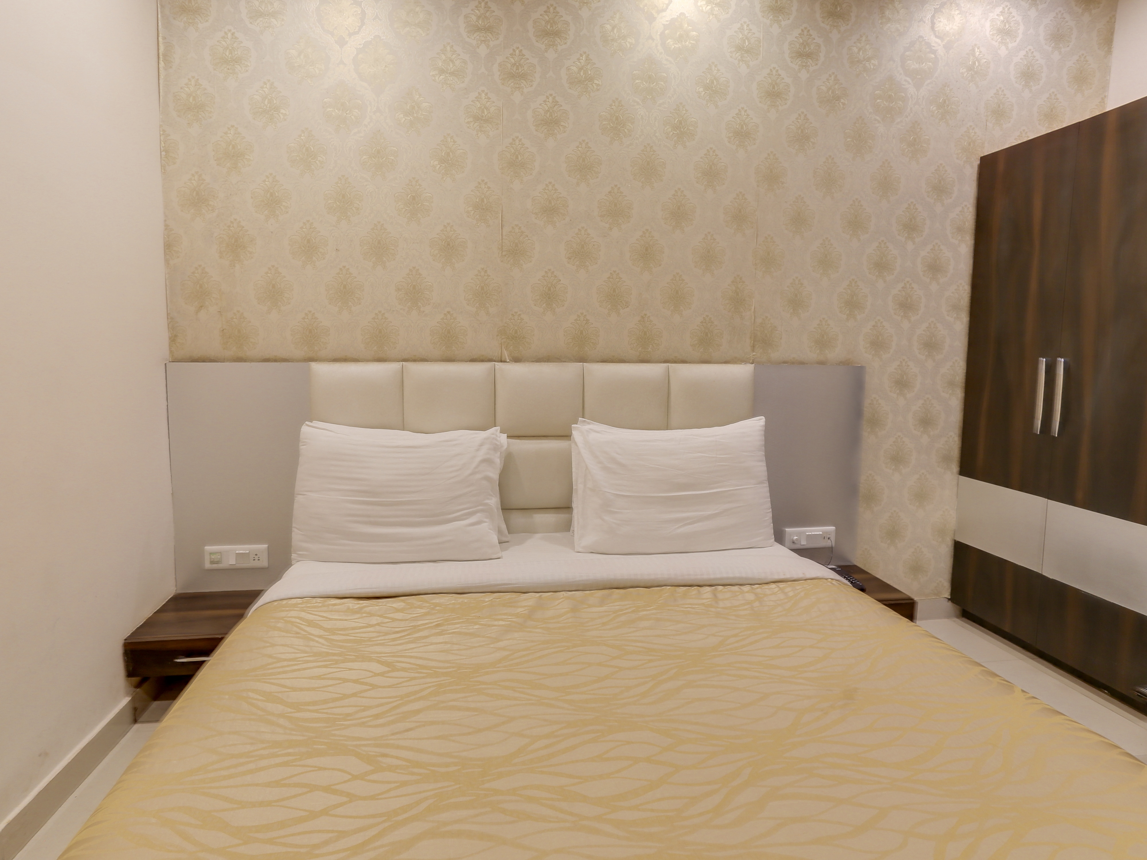 Hotel Ambience - Tap to explore photos