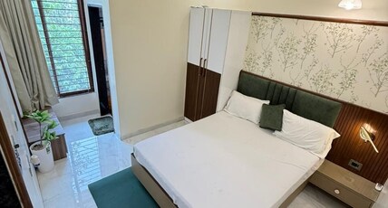 Ashville Room Type - Emerald
