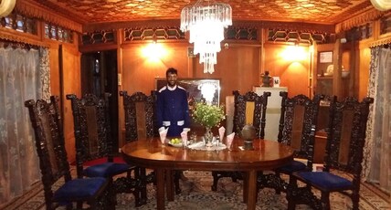 Jacqueline Houseboats Room Type - Deluxe