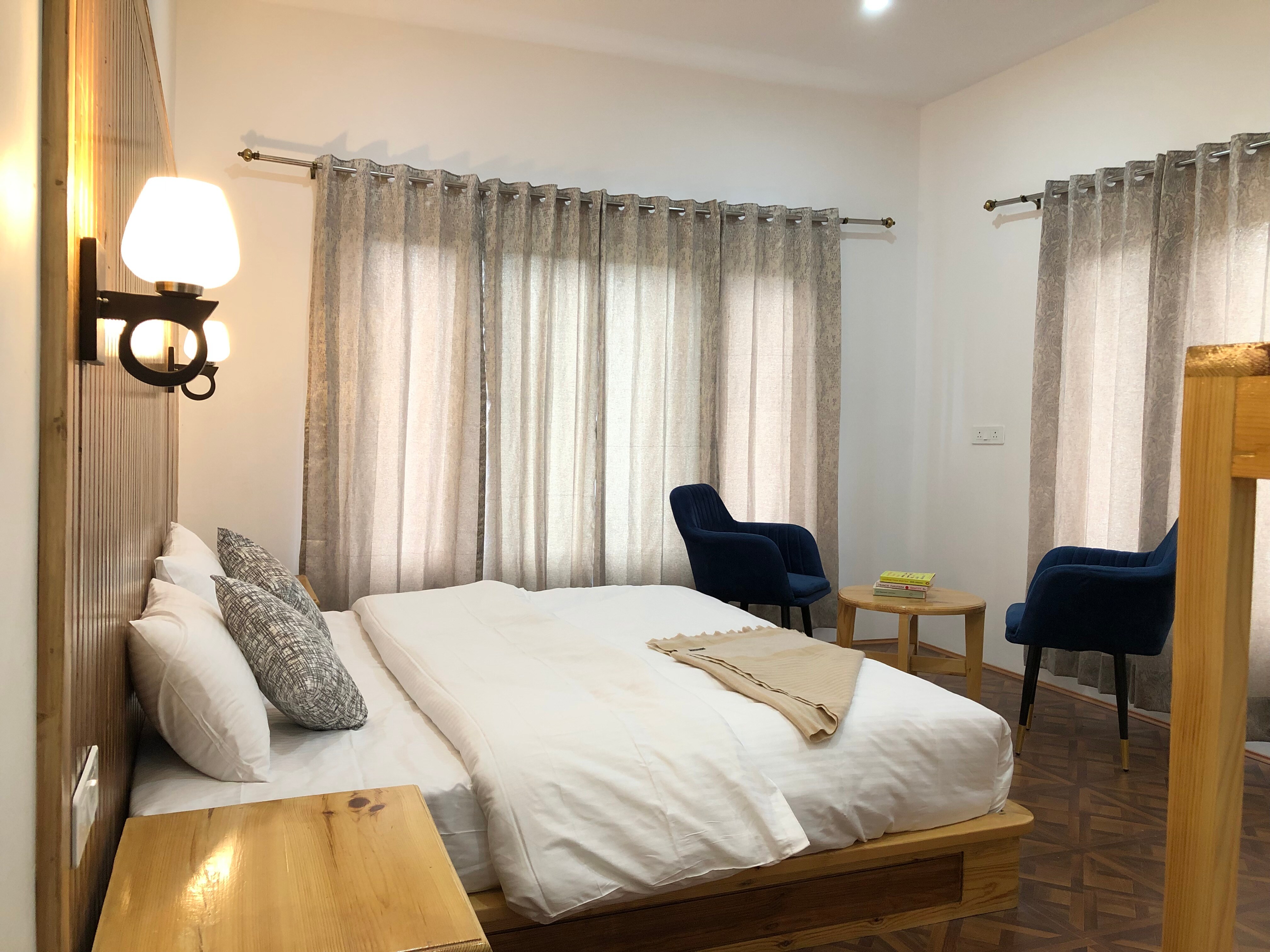 Churpon house - Tap to explore photos