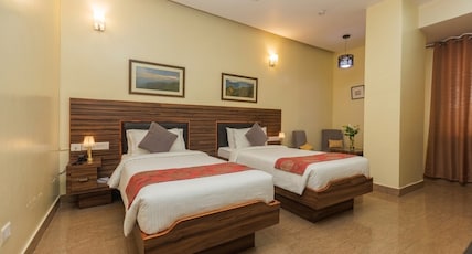 Hotel poinisuk Room Type - Deluxe Non AC (Twin Bed) Hotel poinisuk Room Type - Deluxe Non AC (Twin Bed)