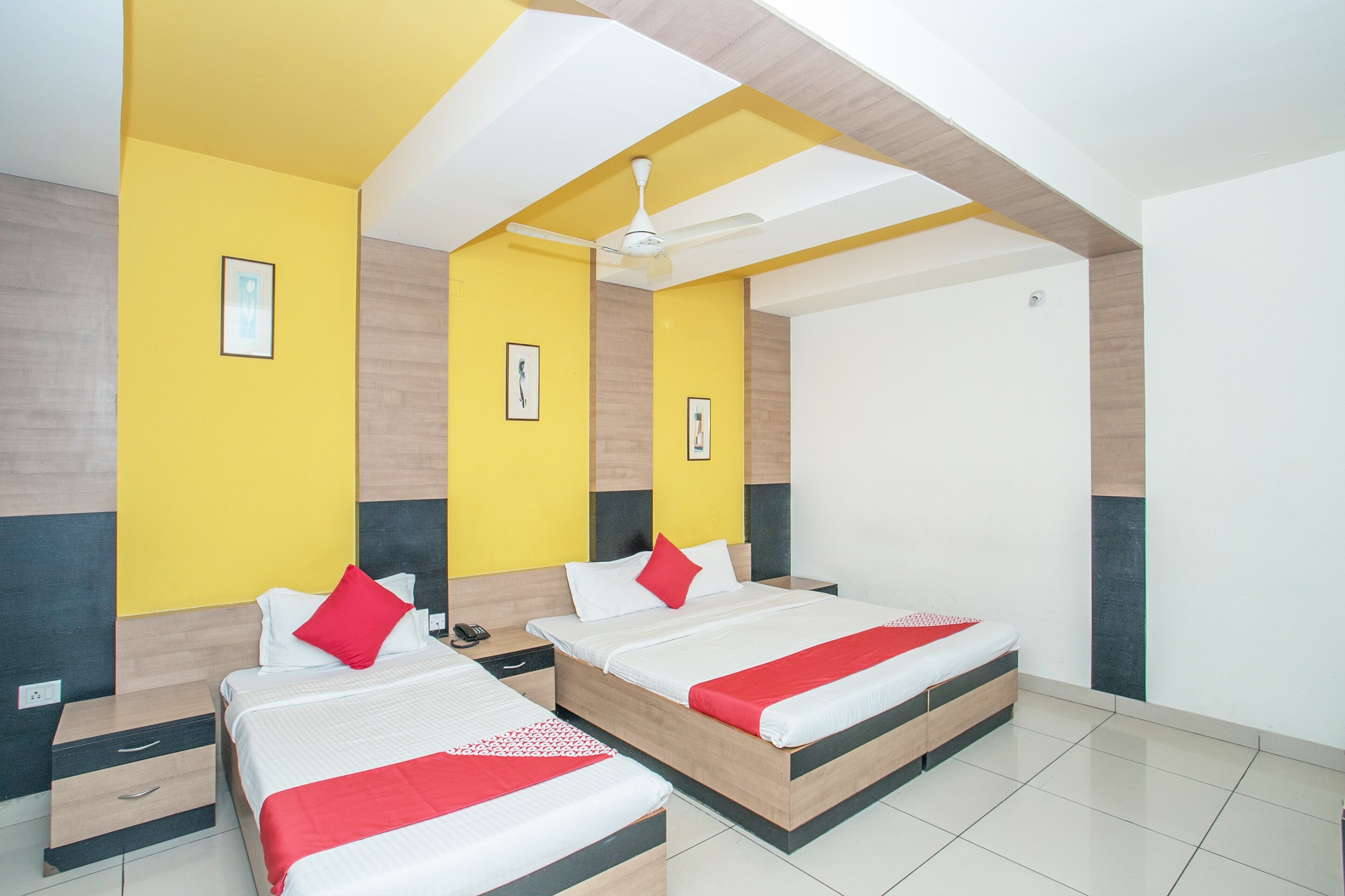 Hotel O ABHIMAANI COMFORTS - Tap to explore photos