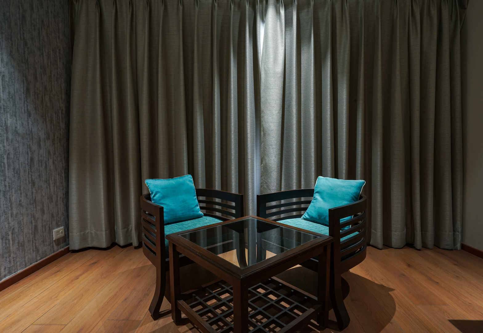 Hotel Sobti Continental - Tap to explore photos