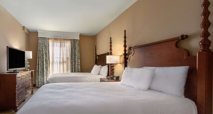 Embassy Suites Savannah Room Type - 2 QUEEN BEDS PREMIUM SUITE