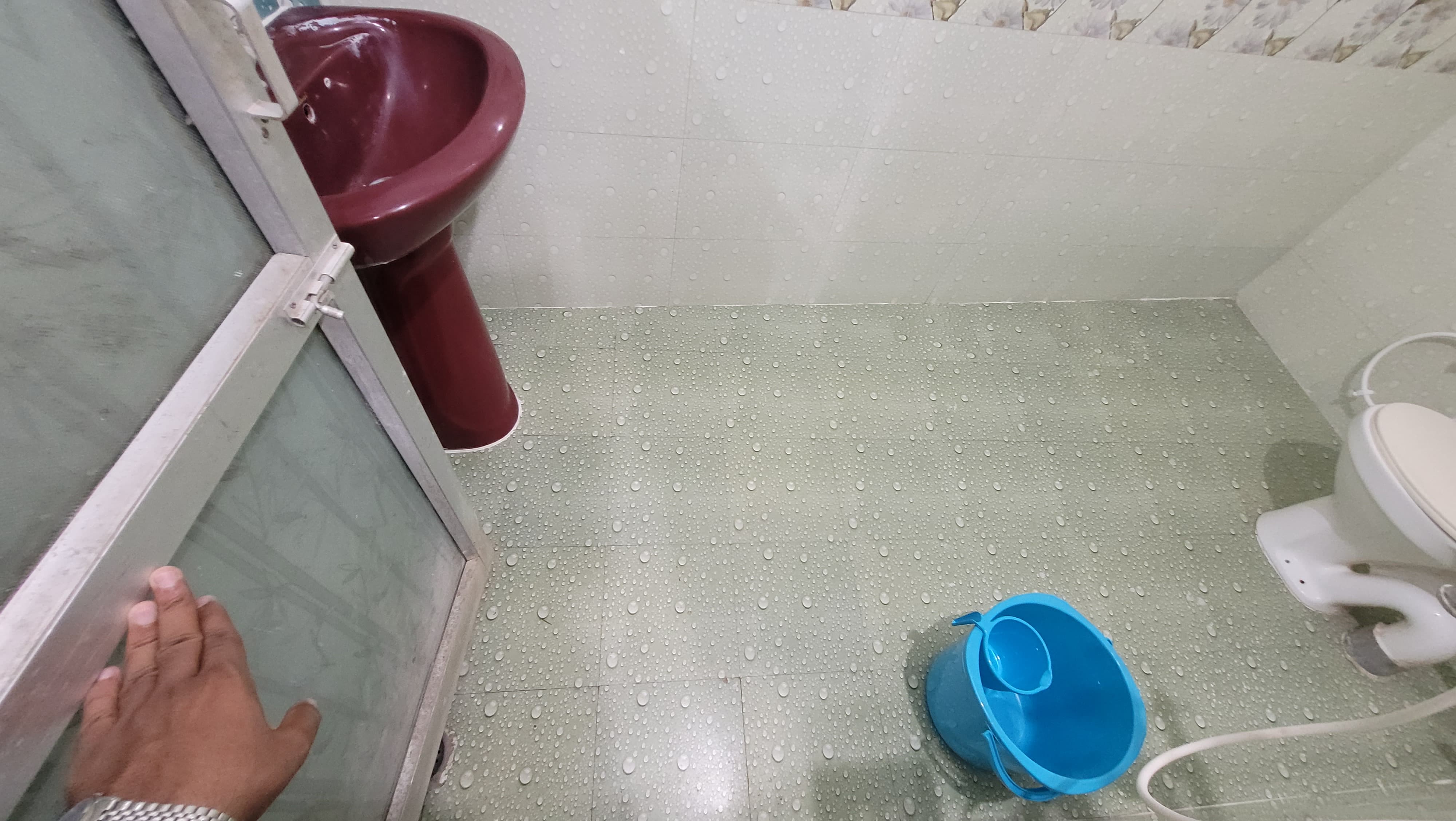 Sripayara 1BK Entire Apartment 10Mins Walk To Golden Beach - Tap to explore photos