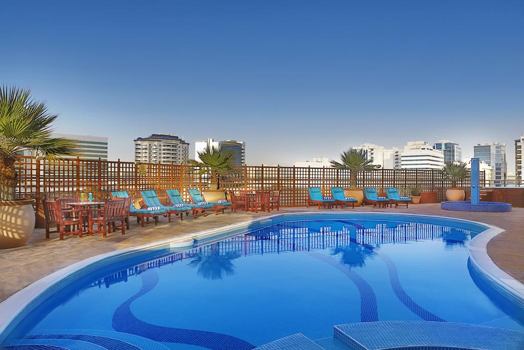 Pearl City Suites - Tap to explore photos