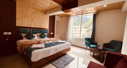 HOTEL NEW URVASHI Room Type - Neelkanth View Premium Room