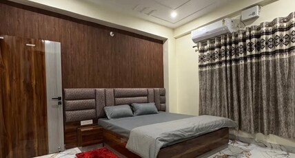 Harsh palace Room Type - 101,118