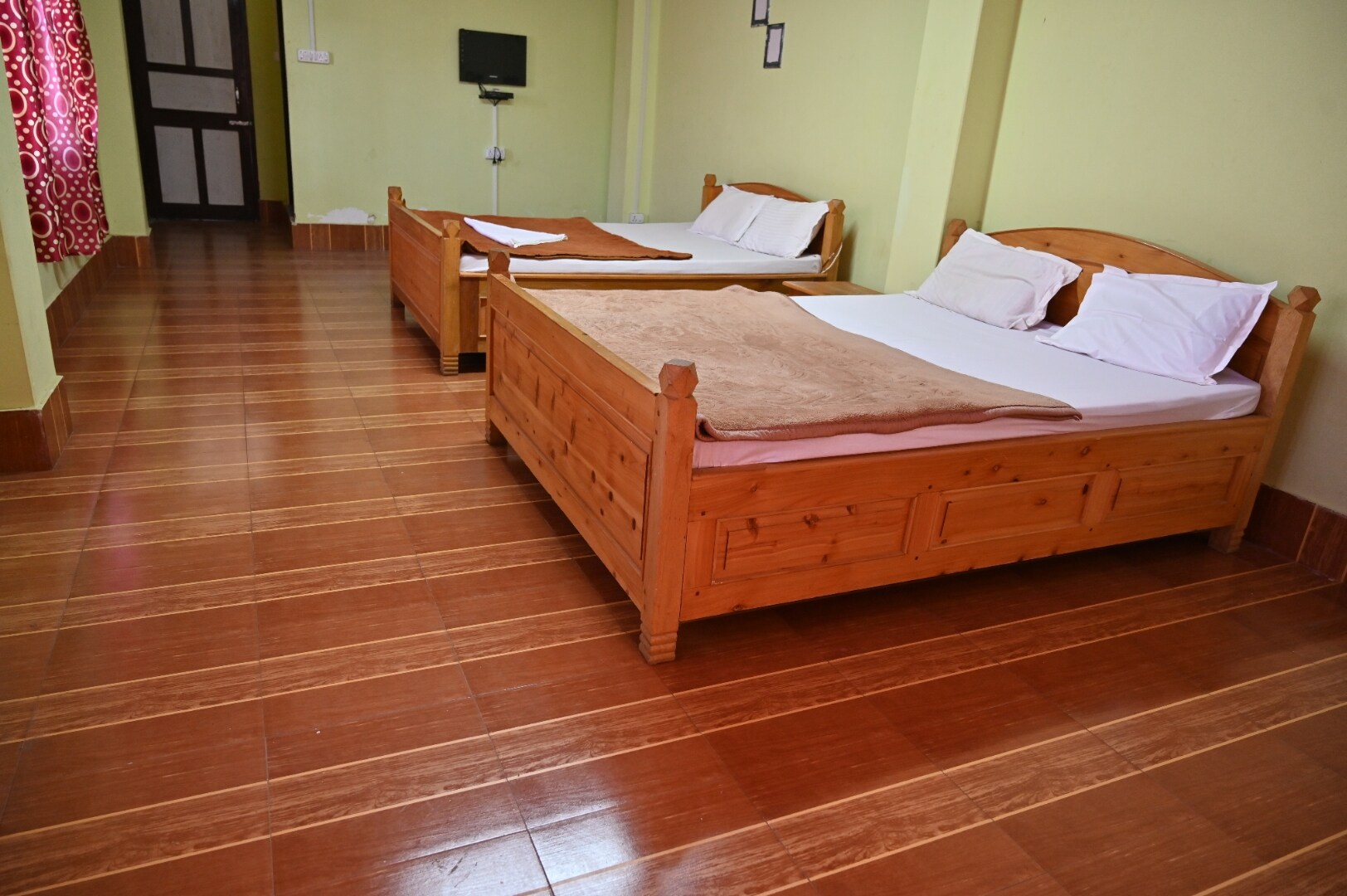 Hotel Abira - Tap to explore photos