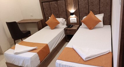 Hotel Metro Inn - Dahisar Room Type - Deluxe Twin Bed