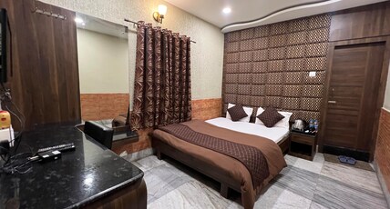 Hotel Sabera,Siliguri Room Type - Queen Room