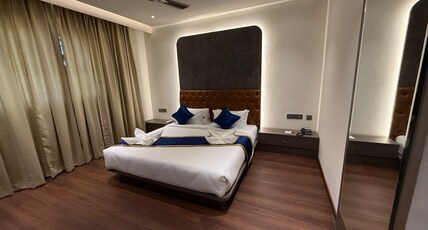 Golden Suites Room Type - Premium Room