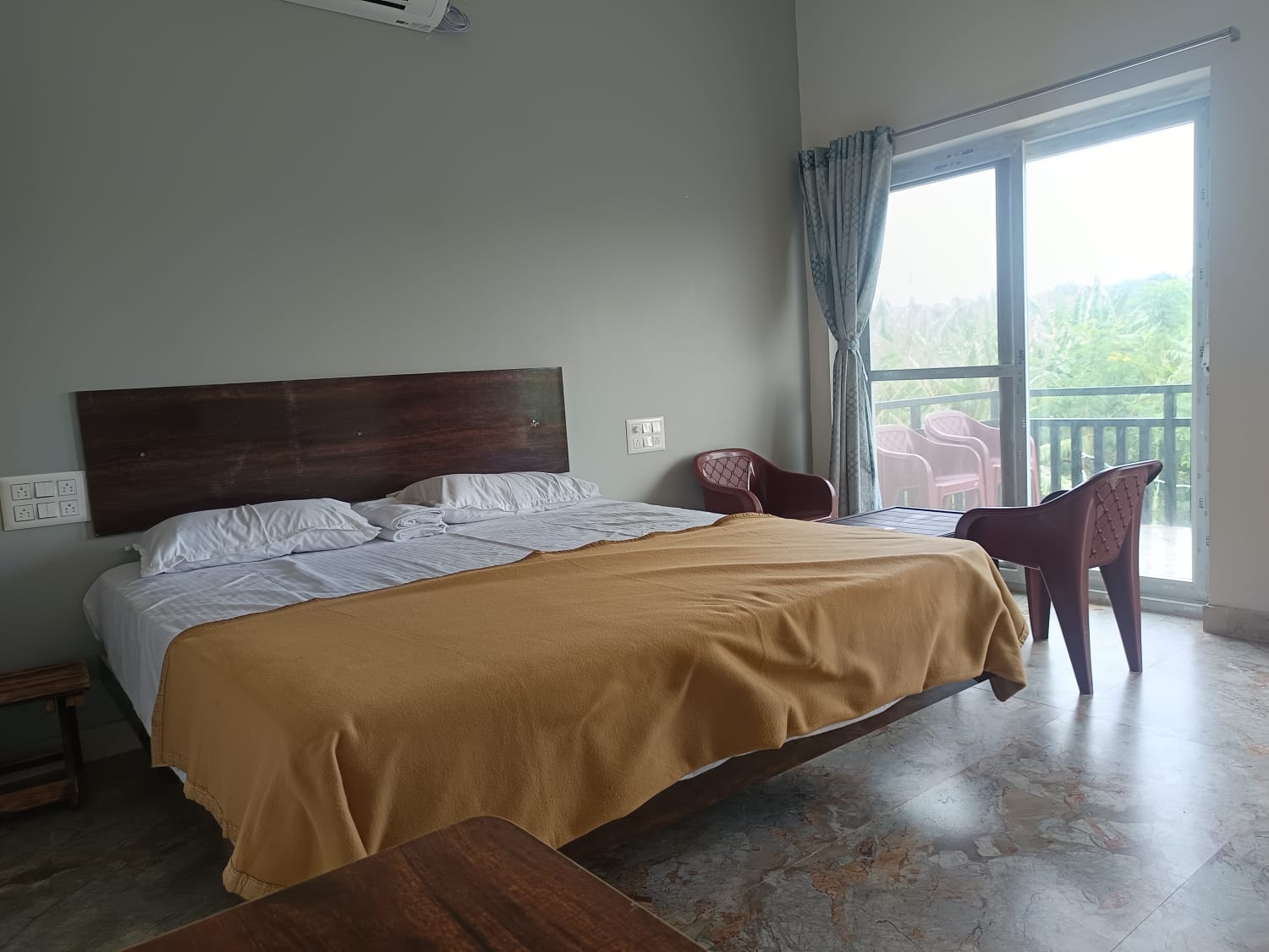Hima Viswa Farmstay - Tap to explore photos