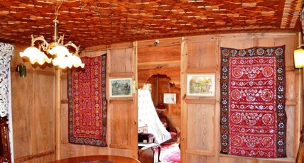 Houseboat Hunza Room Type - Deluxe Room