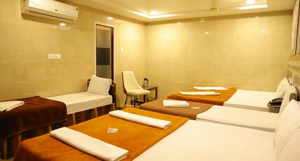 SSR Hotel Room Type - Deluxe Six Bed EP-Non AC