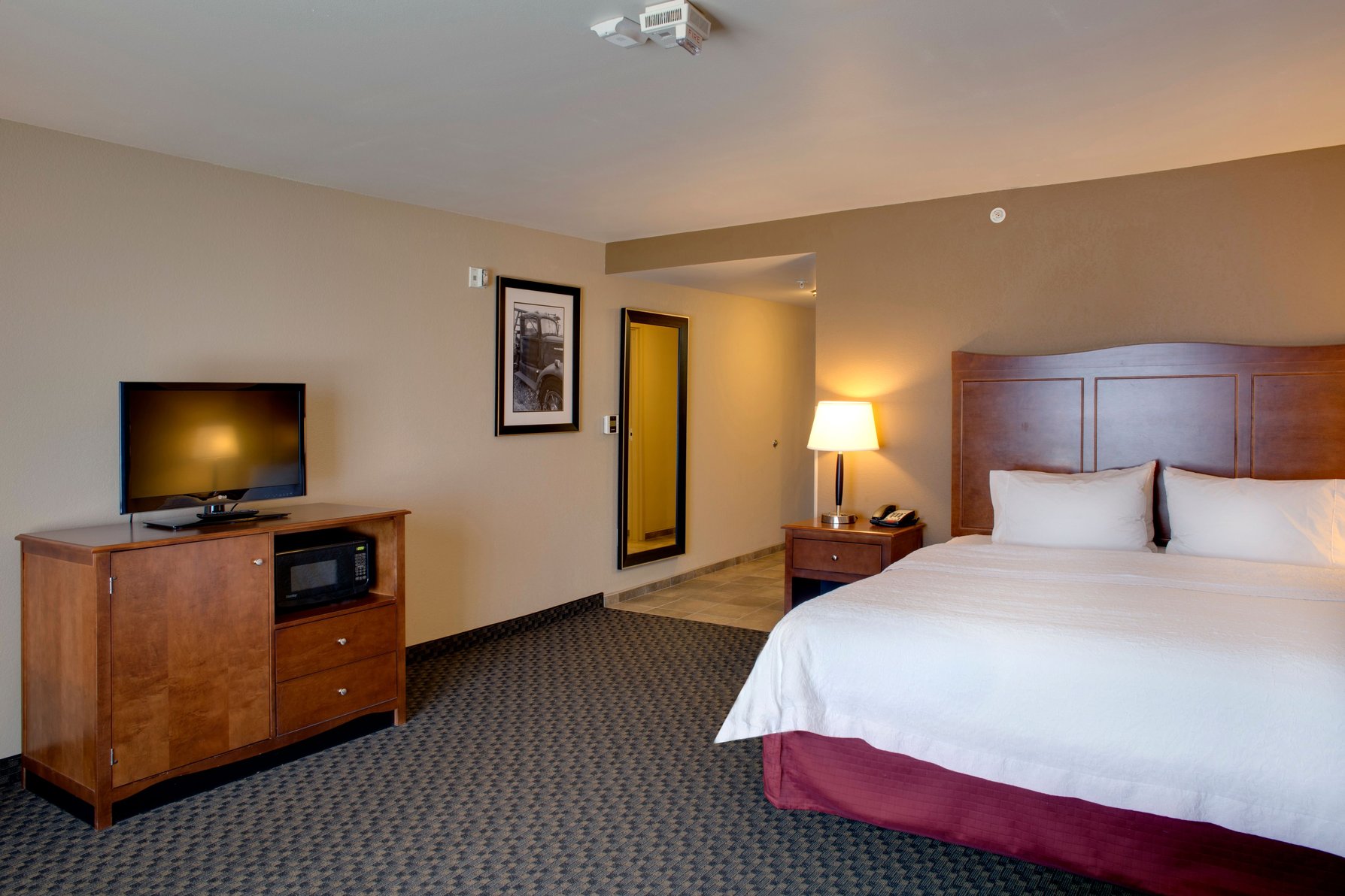 Hampton Inn by Hilton Chickasha - Tap to explore photos