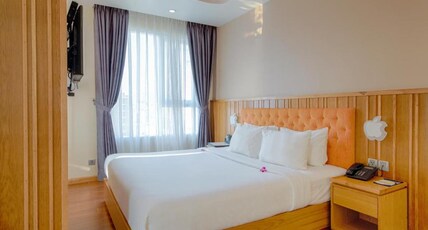 Sea Queen Hotel Room Type - Premium Double Room with Balcony