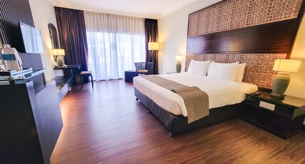 Mines Beach Resort Hotel Room Type - Deluxe King
