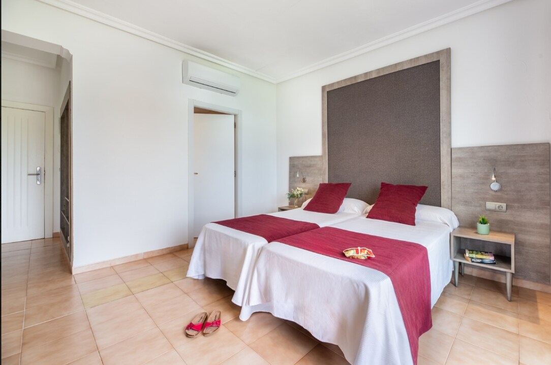 Hotel Vibra Marco Polo I - Adults Only - Tap to explore photos