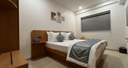 Mastiff Hotel Crystara, Jalgaon Room Type - Superior Room