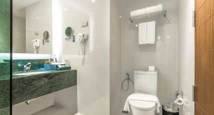 Fishermen's Harbour Urban Resort Room Type - Deluxe Plus Twin Bed