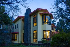 Alaya Stays Thistle House | 4 BHK Hideaway with Gazebo & Terrace