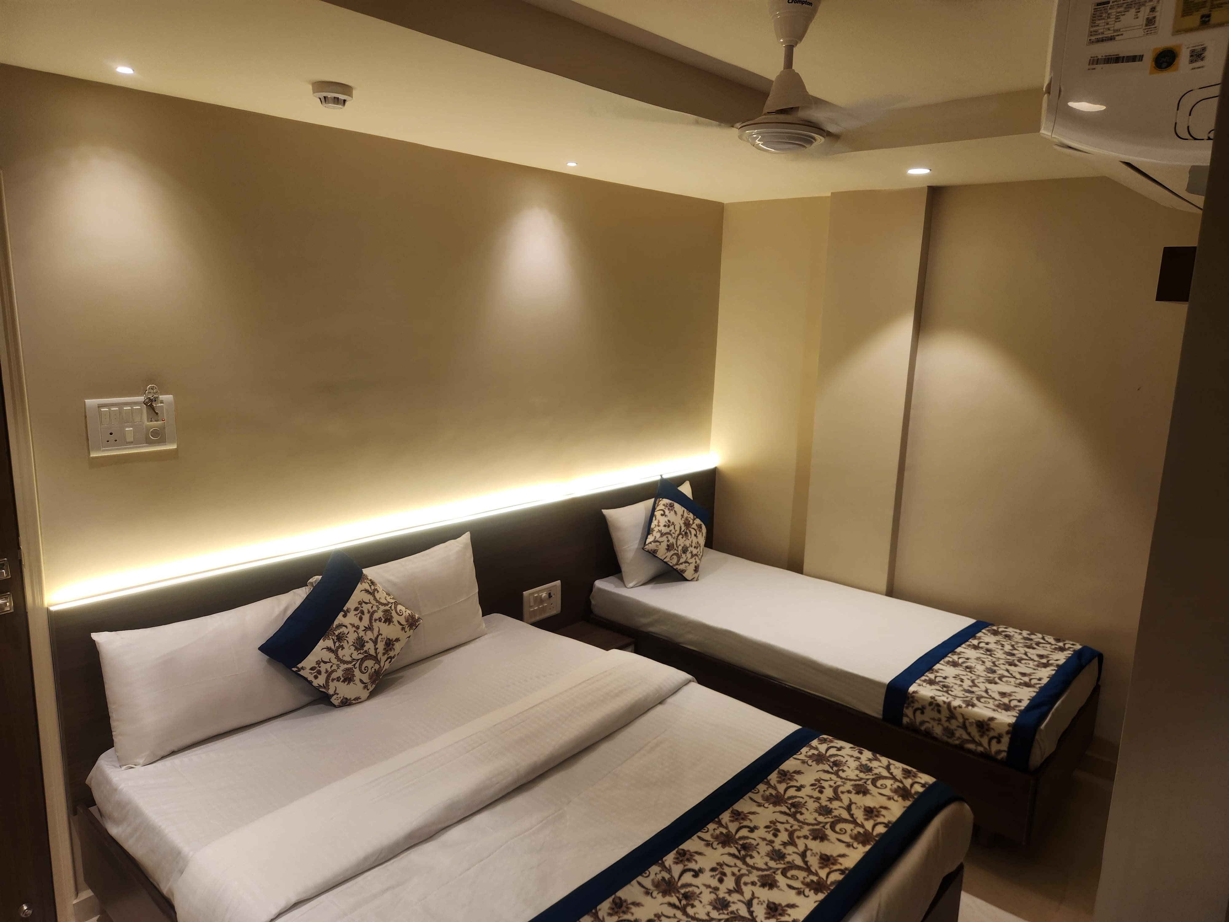 Hotel Yatri In - Tap to explore photos