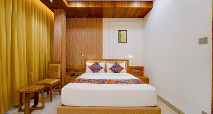 FabHotel Prime Hash Four Room Type - Deluuxe Room