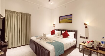 Devaki Resort Room Type - Deluxe Room