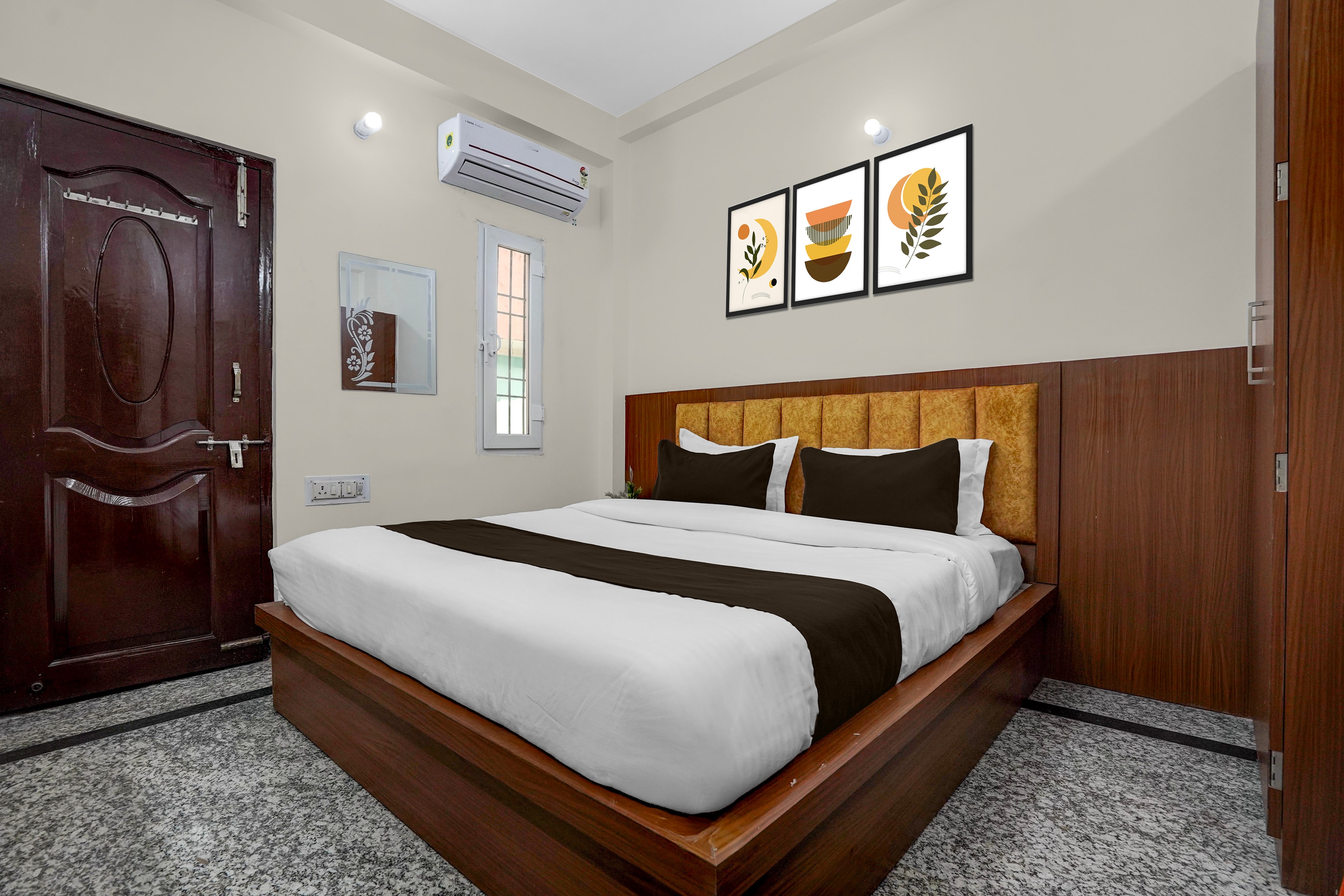 Hotel O Shree Radha Krishna - Tap to explore photos