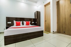 Hotel O Hometown Inn