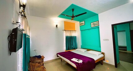 KBS SREE PARADISE KODAI Room Type - Executive Room With Balcony