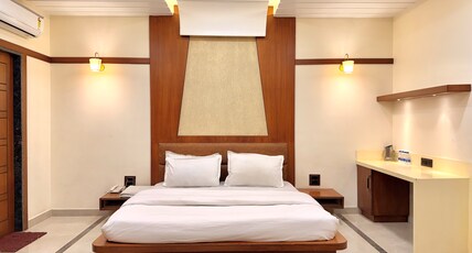 Krishnam Resort Room Type - Deluxe room