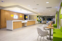 Holiday Inn Express Amsterdam - Schiphol