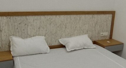 Hotel Kamakhya Room Type - Non AC Double Bed