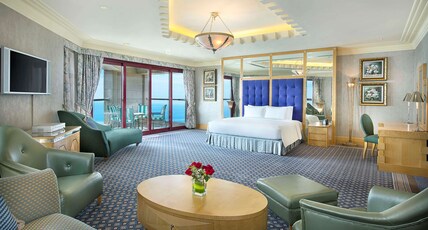Jeddah Hilton Room Type - KING ROYAL EXECUTIVE SUITE