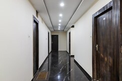 Hotel City Palace Near Railway Station