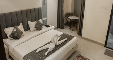 Hotel Lavkush International Room Type - Deluxe AC Room
