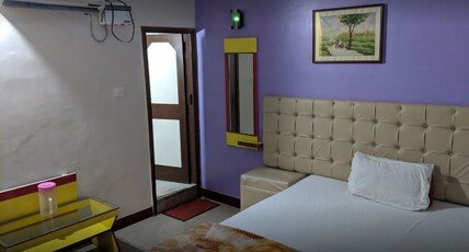 Hotel Tribhuvan Room Type - Premium NON AC Room