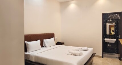 Fortune Suites Room Type - Deluxe Triple Room