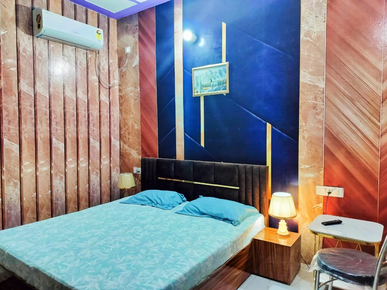 Avi Multipurpose Complex (Hotel Indocandian) - Tap to explore photos