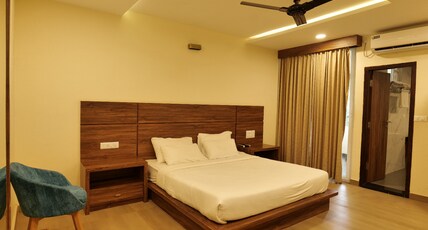 Hotel The Royal Shalimar Room Type - Estate View Room with Balcony