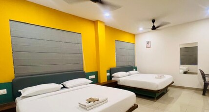 Cozy Rooms & Dormitory near KSRTC Stand Room Type - Double Room Non AC