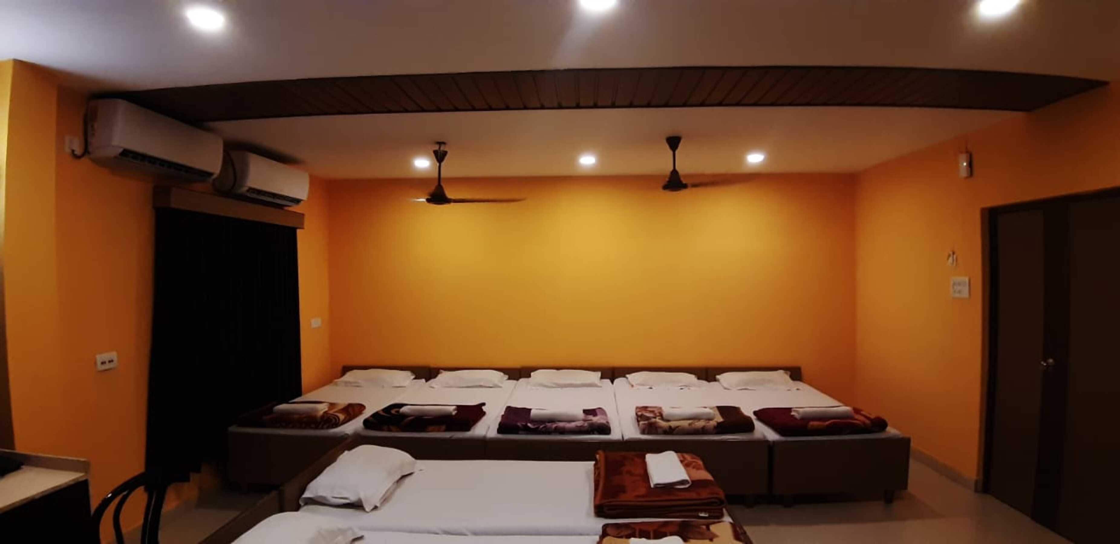ANUTRI BEACH & SPA RESORT - Tap to explore photos