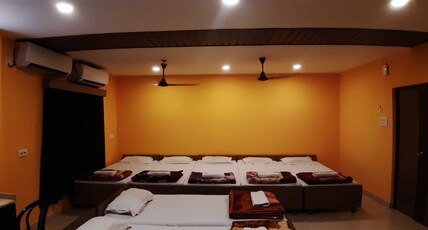 ANUTRI BEACH & SPA RESORT Room Type - PEARL Seven Bedded Room