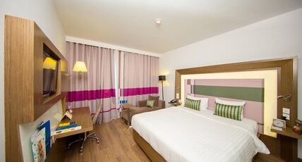 Novotel Chennai Sipcot - An Accor Brand Room Type - Superior Room - King Bed